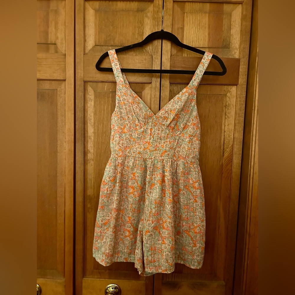American Eagle Outfitters Women Flirty Beachy Orange & Floral Sz SP Romper - NWT
